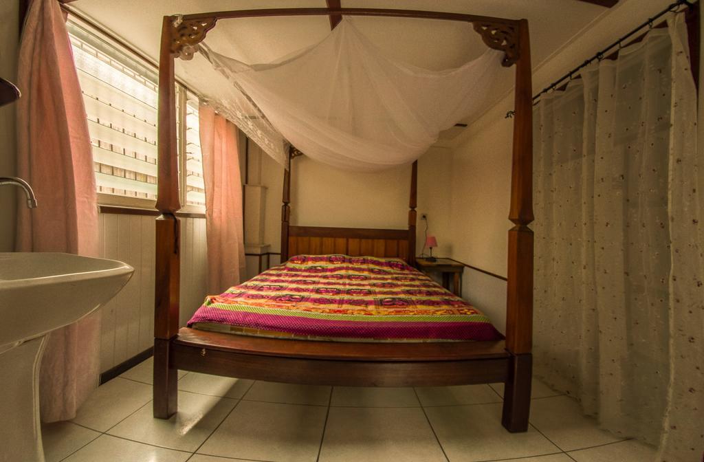 Guesthouse Un Pied-A-Terre Paramaribo Exteriér fotografie